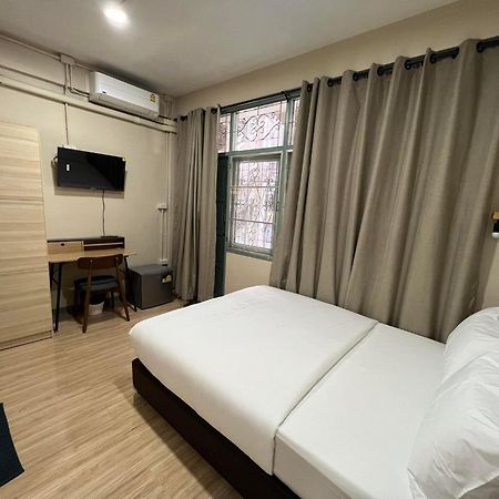 فندق Bangwa House - Mrt Bangwa Station بانكوك المظهر الخارجي الصورة